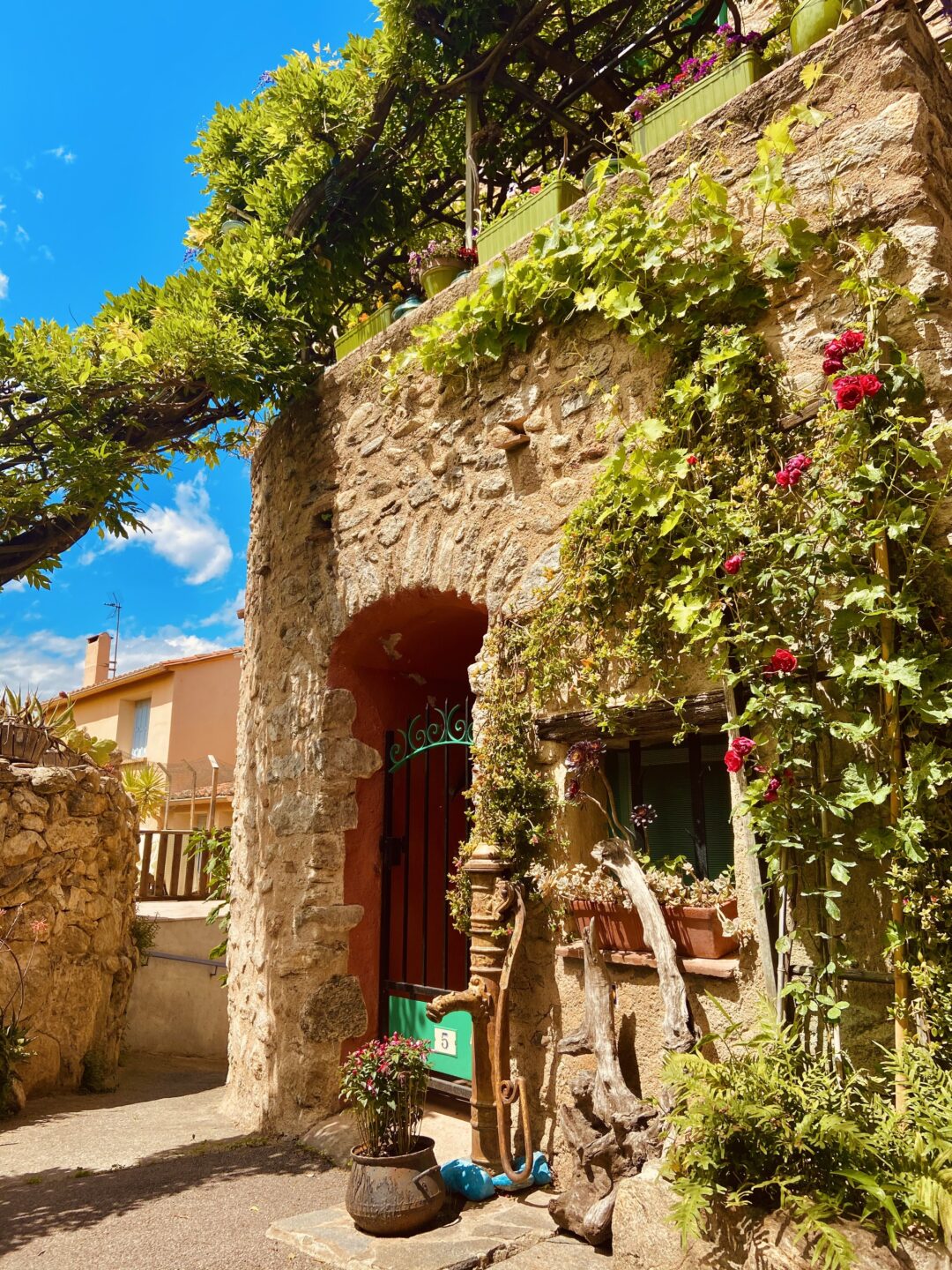 VISITE GUIDEE SOREDE BALADE INSOLITE