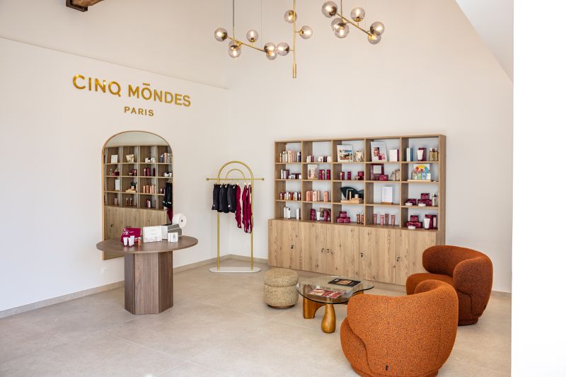 Voyage Sensoriel Cinq Mondes Châteaux en fête