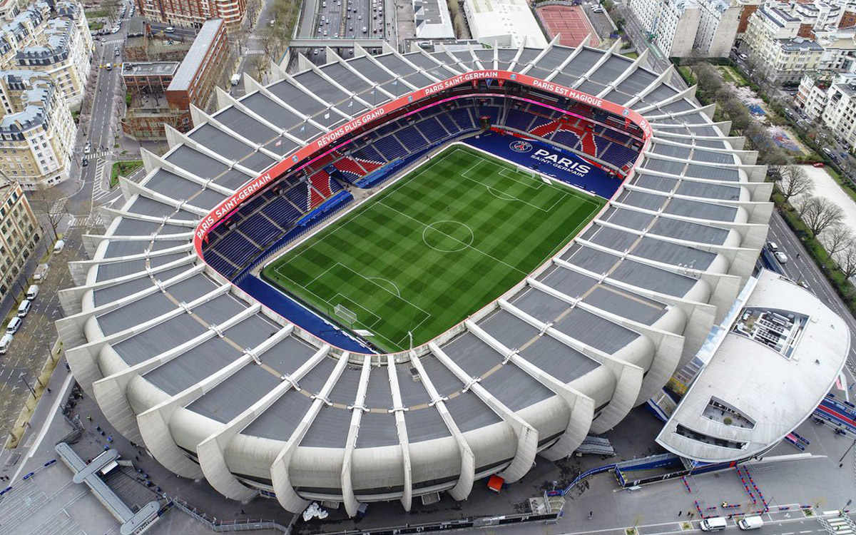 We Run Paris - Les 10 km du PSG Stade du Parc des Princes  PARIS