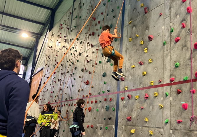 Activité escalade (12-16 ans) 2 Avenue François Mitterrand Le Palais-sur-Vienne 2026-04-14