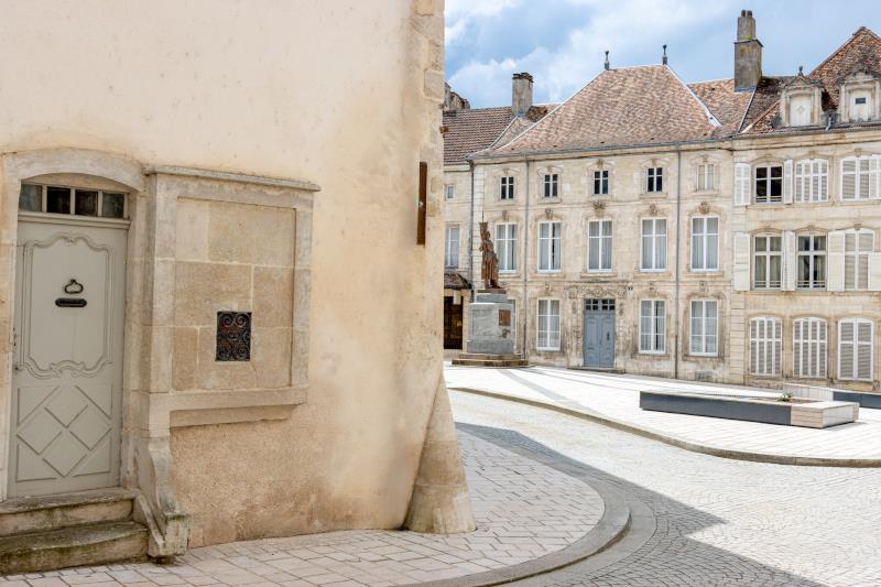 Atelier d’écriture dans le Centre Historique de Neufchâteau Atelier d'écriture dans le Centre Historique de Neufchâteau 1 place Jeanne d'Arc Neufchâteau 2026-05-29