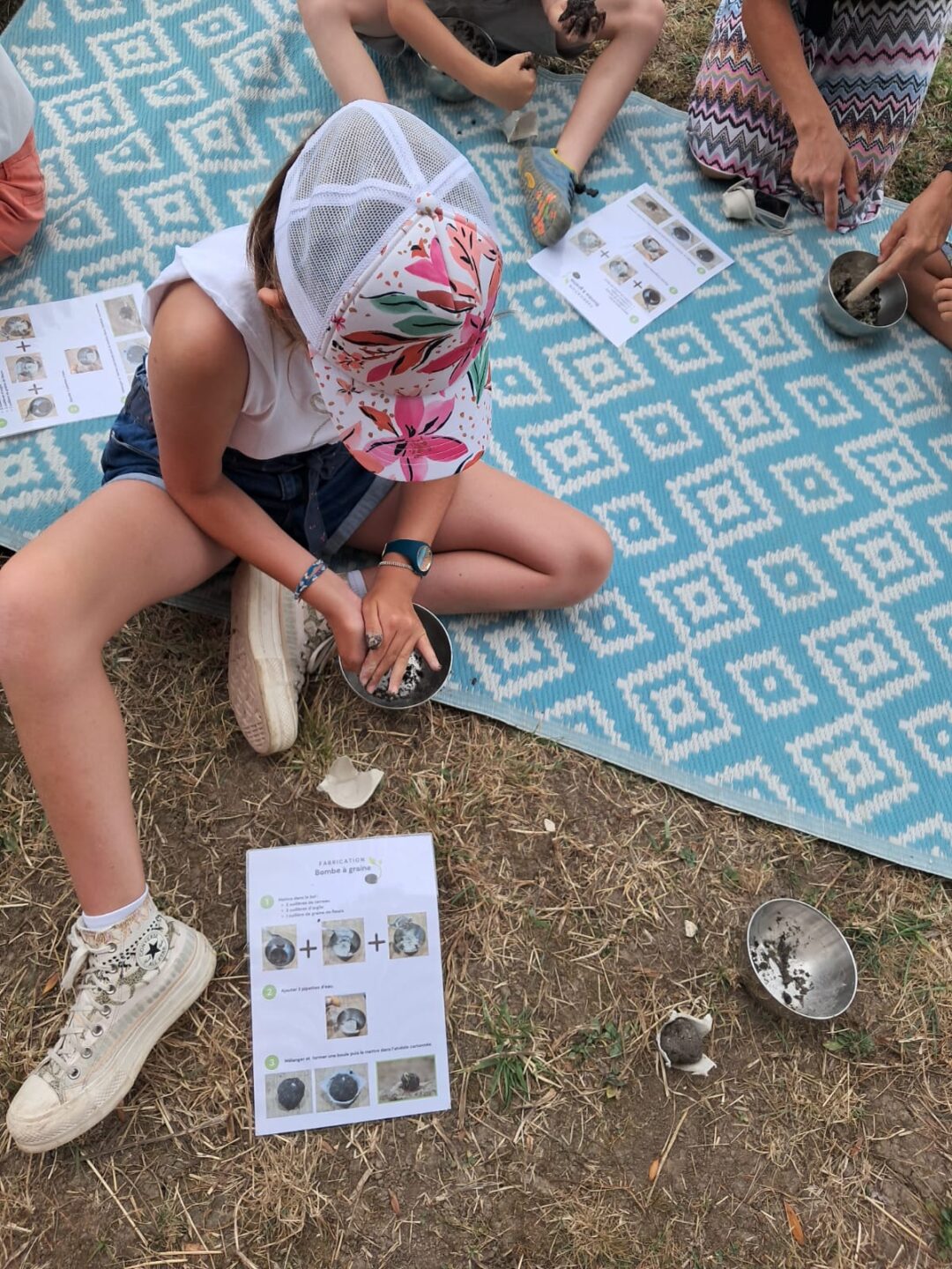 Atelier des p&rsquo;tits curieux Immersion à la ferme les secrets des insectes pollinisateurs, les abeilles mais pas que !! Ferme Pédagogique l&rsquo;Empreinte Saint-Germain-de-la-Rivière