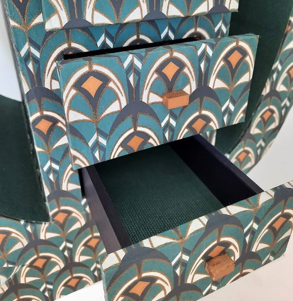 Atelier fabrication d'un mini meuble en carton 600