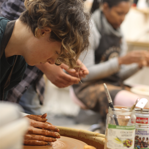 ATELIER POTERIE ENFANT ATELIER BISCOTTE 1 Place de la Mairie Saint-Jean-de-Fos 2026-04-08