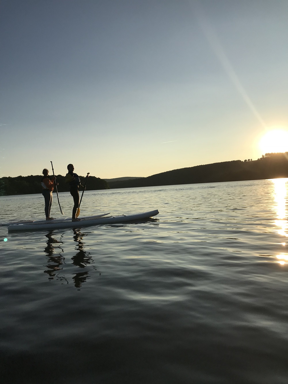 Balade en paddle et coucher de soleil  Royère-de-Vassivière