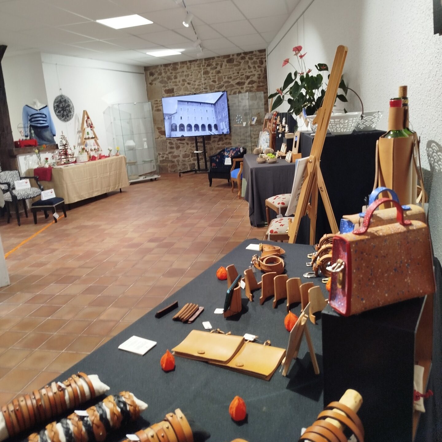 Boutique des Métiers d'Art à l'espace culturel