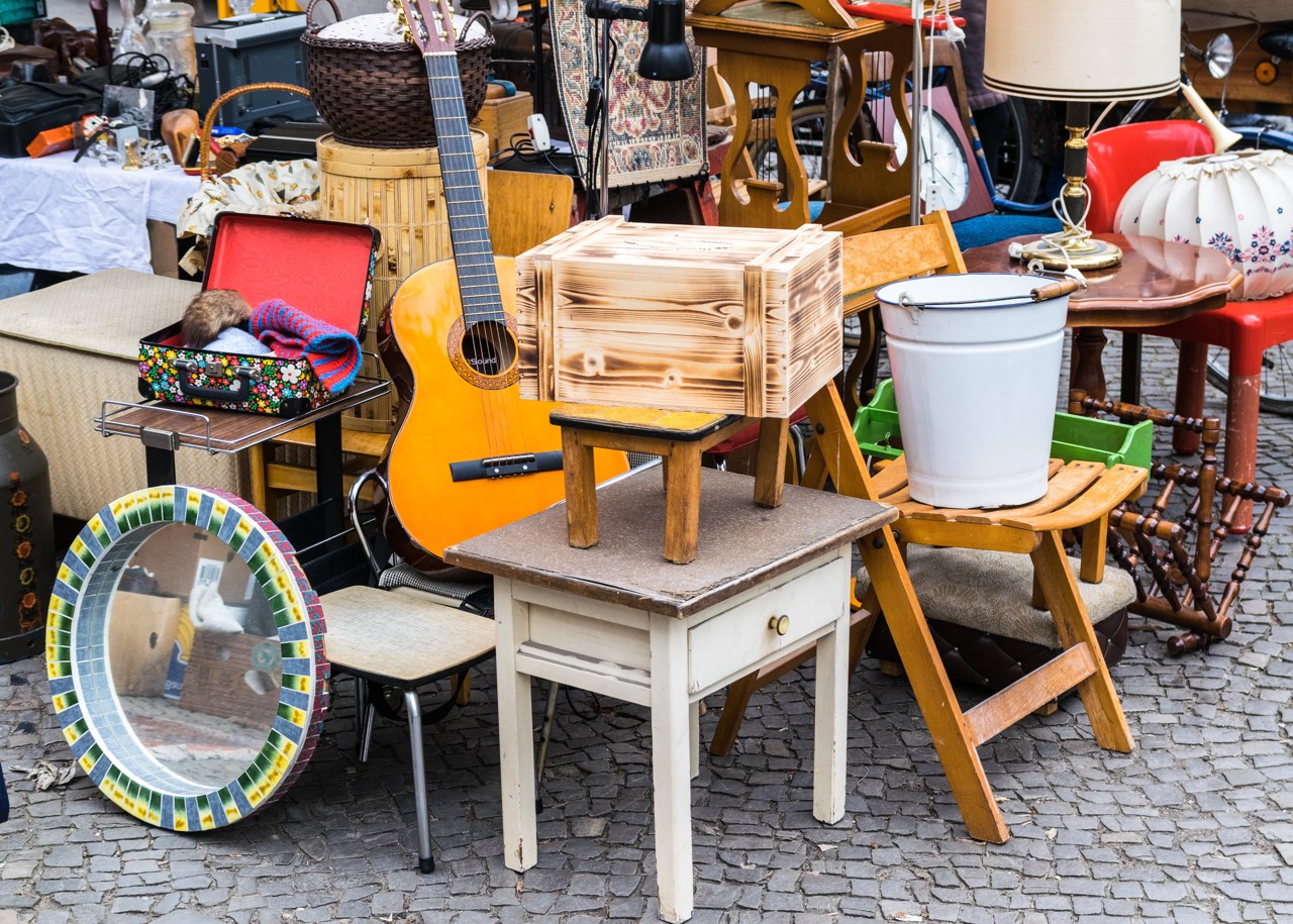 Brocante Le bourg Saint-Léger-de-Fougeret