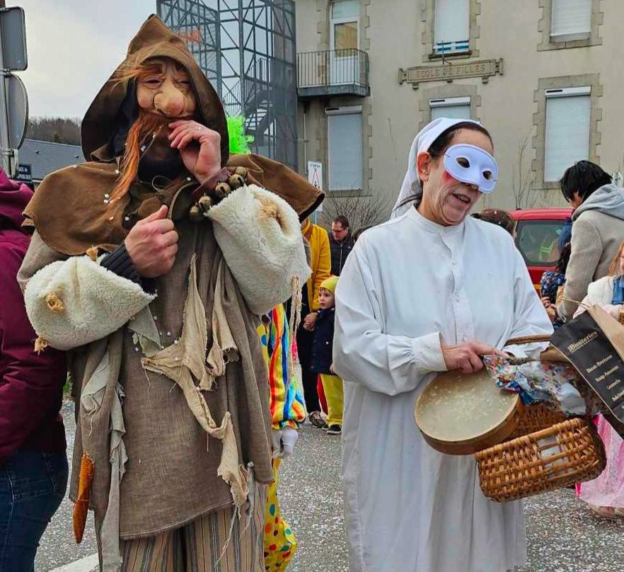 Carnaval d'Ambazac Départ du cortège Place de la République Ambazac 2026-03-21