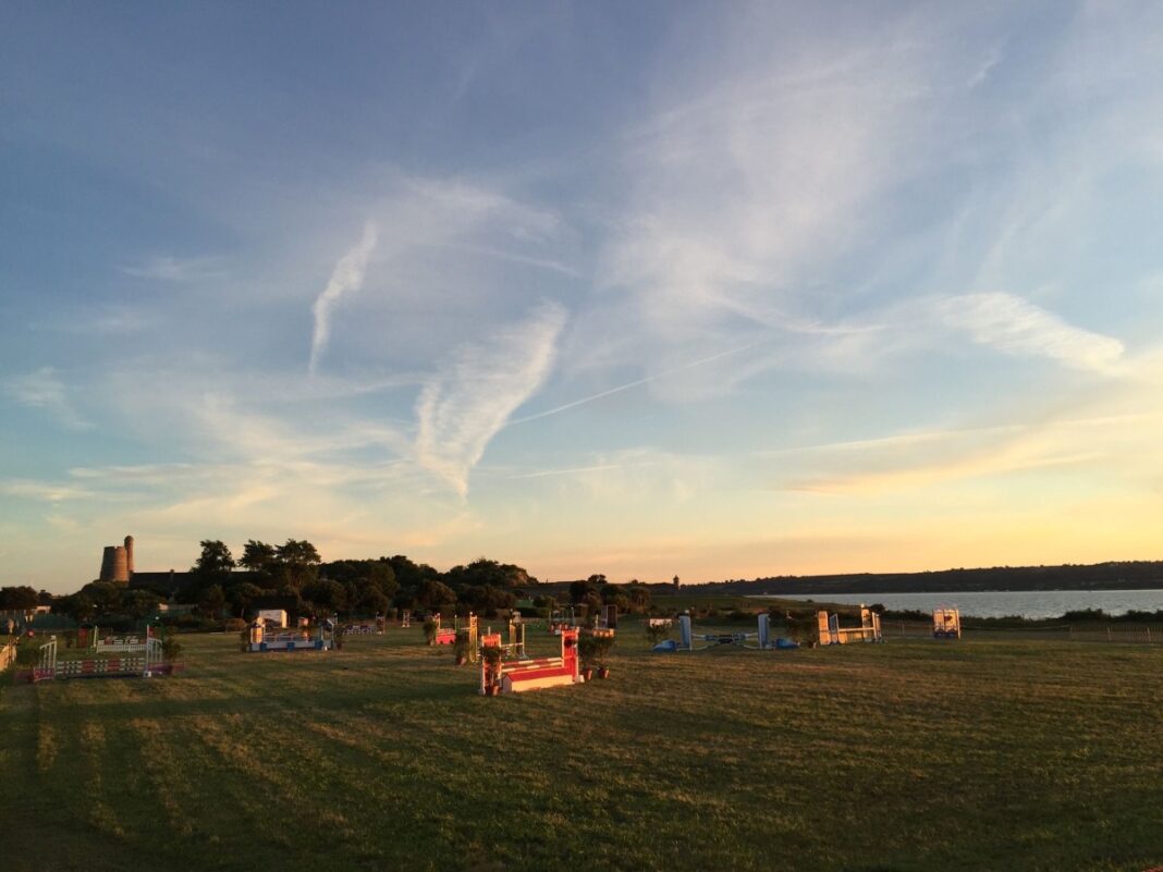 Concours hippique de St Vaast la Hougue Saint-Vaast-la-Hougue