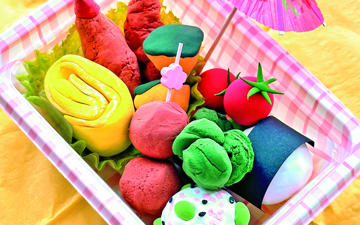 Créations en pâte à modeler Maison de la culture du Japon à Paris Paris