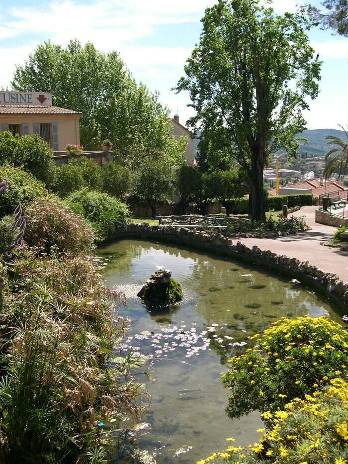 DÉCOUVREZ LES JARDINS EMBLÉMATIQUES DU CENTRE HISTORIQUE Jardin du musée d'art et d'histoire de provence Grasse