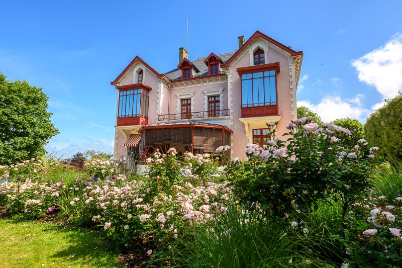 Exposition Christian Dior