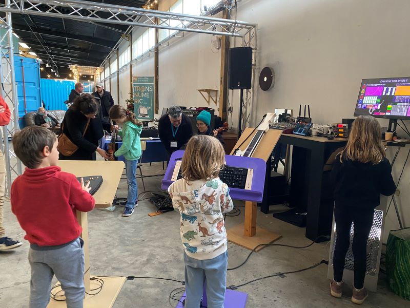 Festival Tek A (rt) Atelier Le lieu multiple à la Rock School