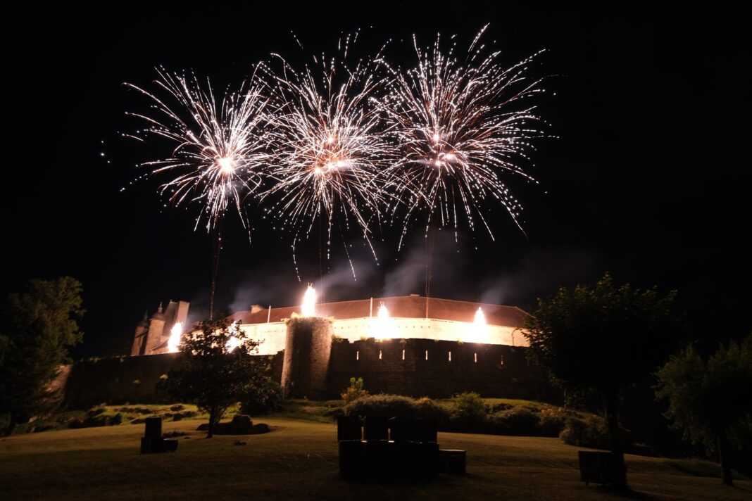Fête du 14 juillet bal, jeux, concert et feu d’artifice Excideuil