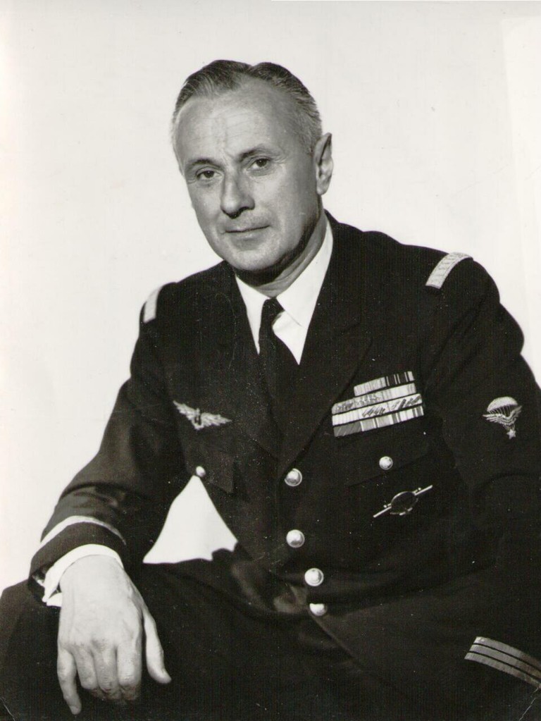 Hommage à la résistance et aux FRANCAIS Proust- Sussex du 6 juin 1944 à OMAHA BEACH-SAINT LAURENT-SUR-MER Face à l'église Saint-Laurent-sur-Mer 2026-06-06