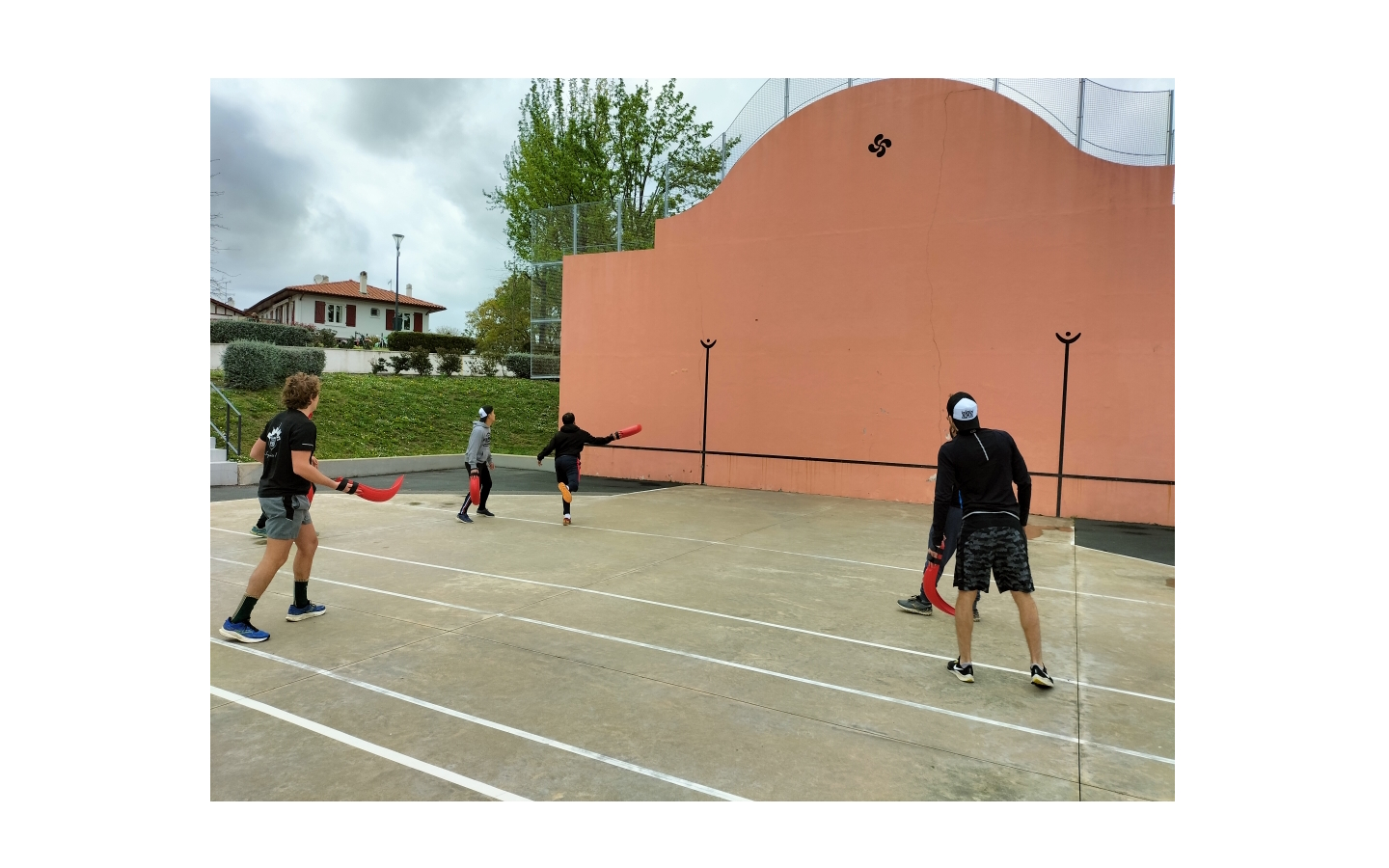 Initiations à la pelote Fronton Sare 2026-04-08