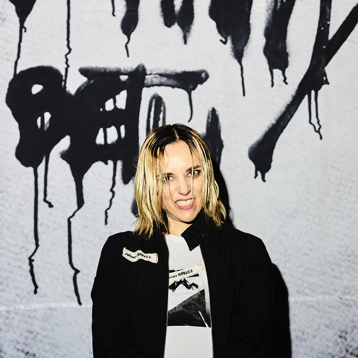 JEHNNY BETH + ENOLA GAY La Sirène La Rochelle