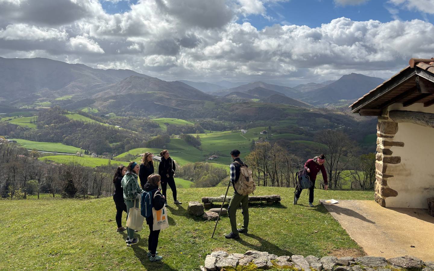 Jeu de piste Enquête sur l’Ursuya Office de tourisme Cambo-les-Bains Cambo-les-Bains