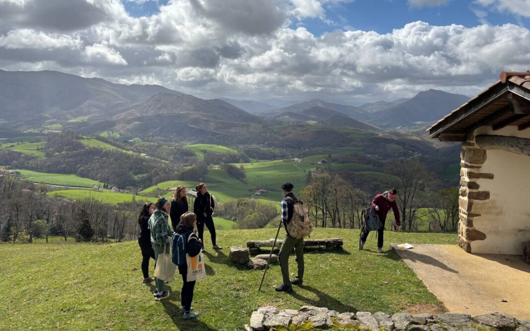 Jeu de piste Enquête sur l’Ursuya Office de tourisme Cambo-les-Bains Cambo-les-Bains