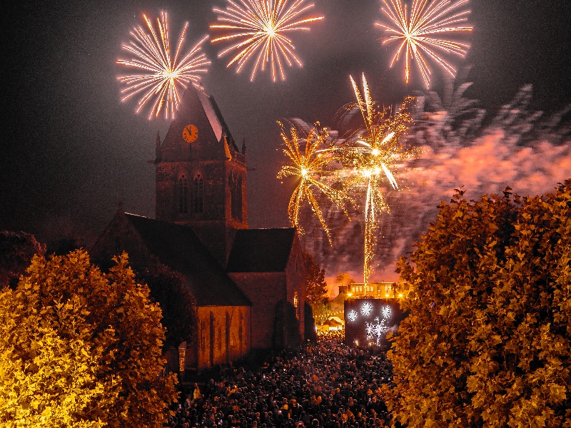 Journée festive et feu d&rsquo;artifice  Sainte-Mère-Église
