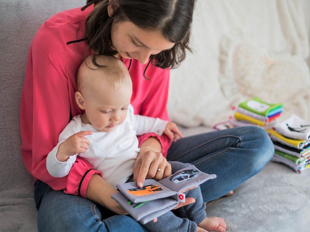 Journée Petite Enfance | Le livre, un outil de partage, de jeu avec les enfants Médiathèque Les Temps Modernes Tarnos