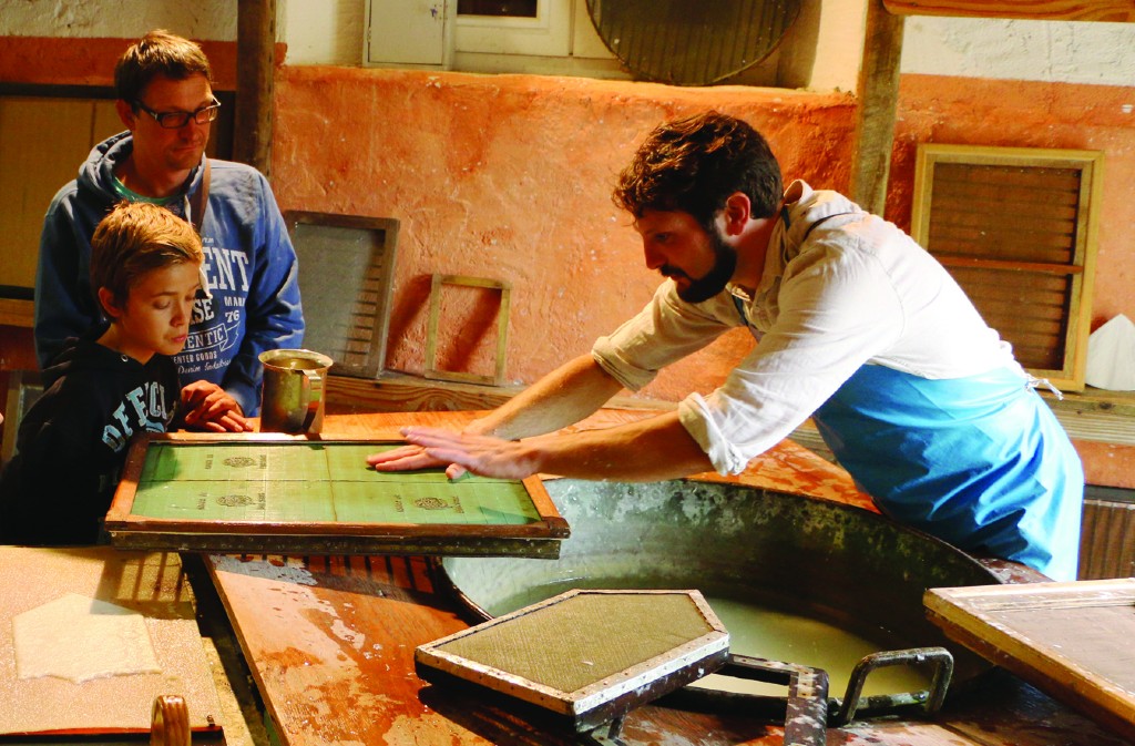 Journées européennes des Moulins et du patrimoine meulier | Moulin à Papier de la Rouzique Moulin à papier de la Rouzique Couze-et-Saint-Front 2026-05-16