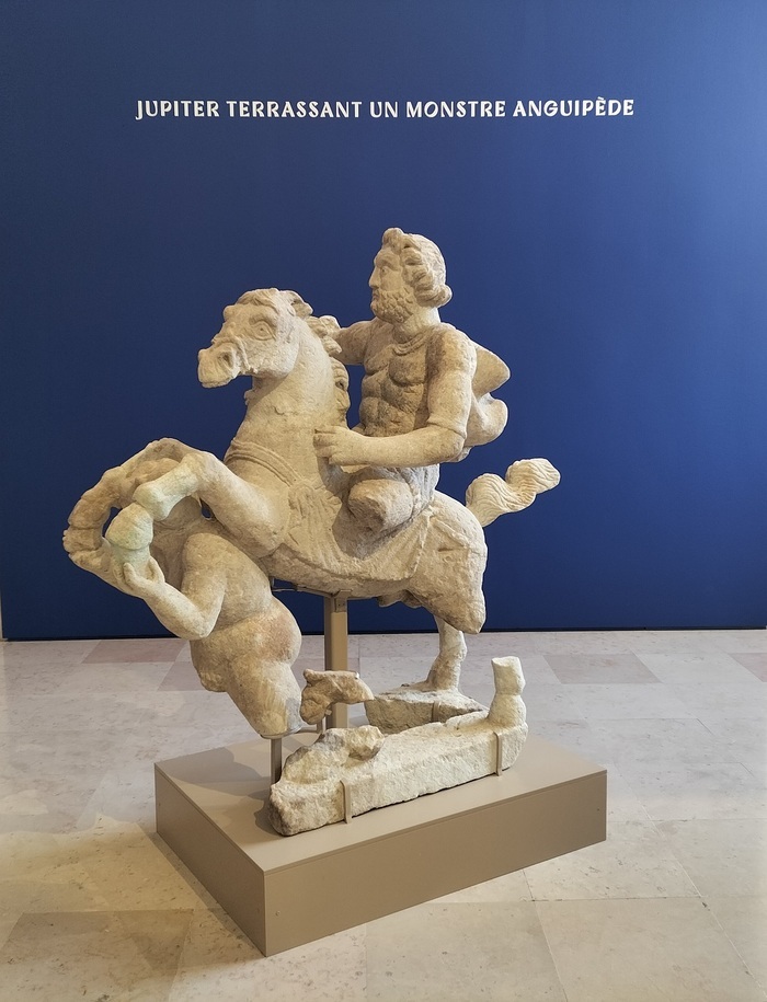 Jupiter cavalier terrassant un monstre anguipède Musée Bargoin Clermont-Ferrand