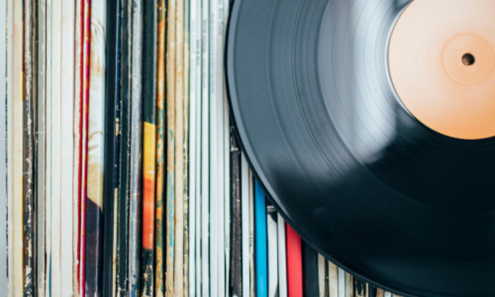 La boîte à musique : Carolyn Carlson Médiathèque Léopold Sédar Senghor