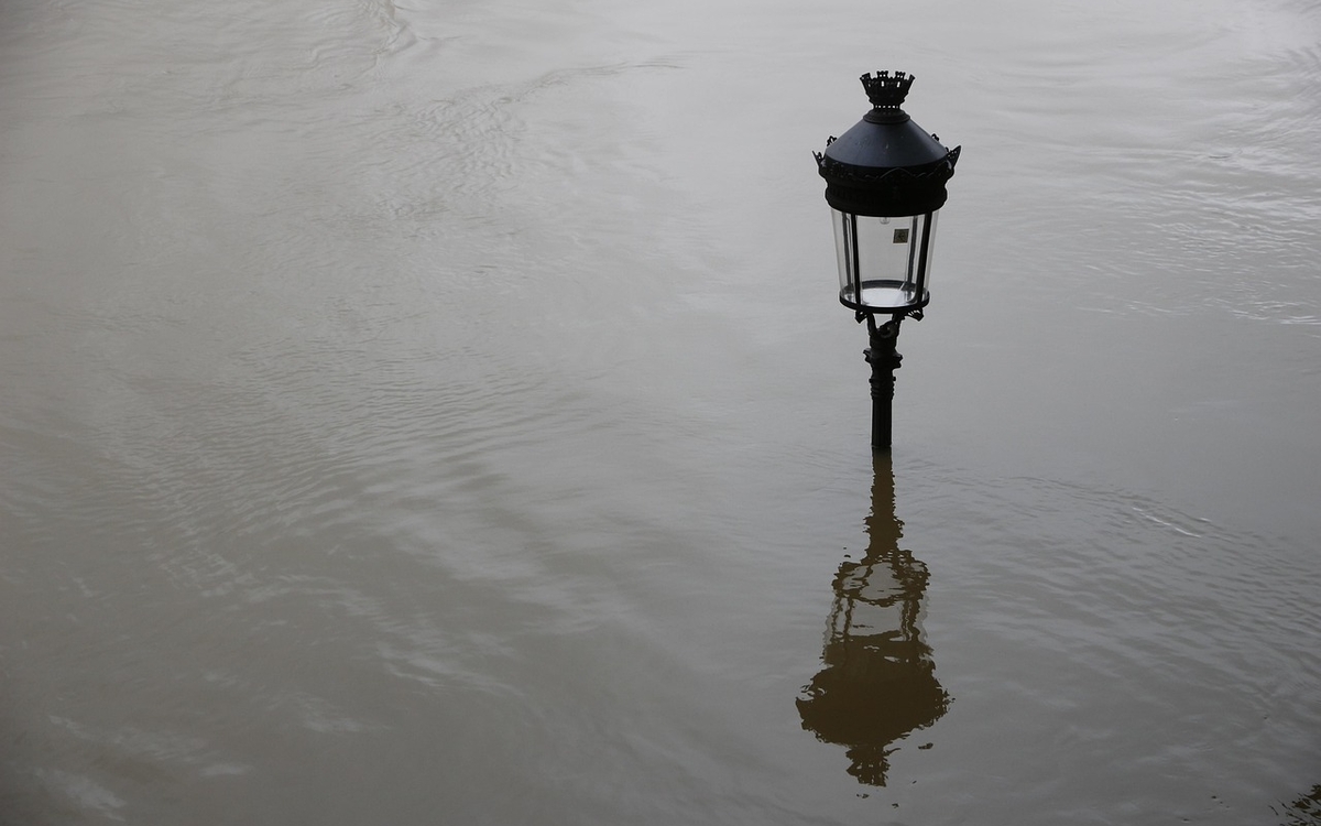La Fresque de la Crue de la Seine à Paris Maison de la Vie Associative et Citoyenne 13ème Paris
