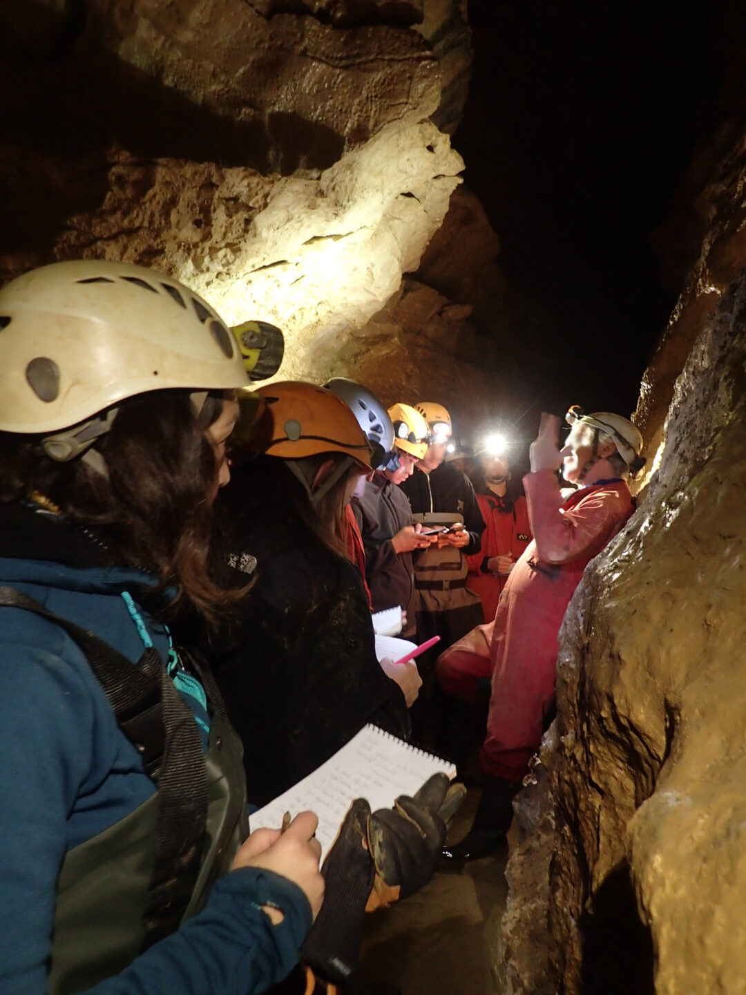 Le milieu souterrain une nuit perpétuelle  Mareuil en Périgord