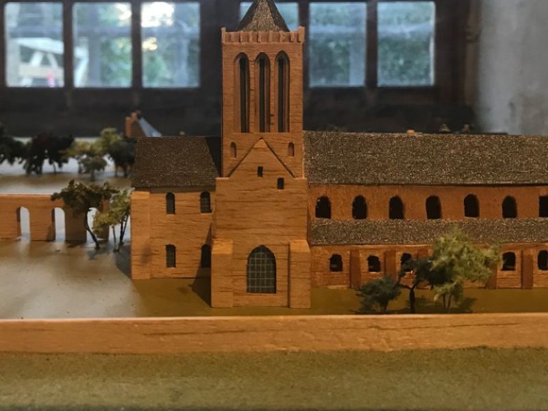 Le quotidien des chanoines Abbaye de La Lucerne d&rsquo;Outremer La Lucerne-d&rsquo;Outremer