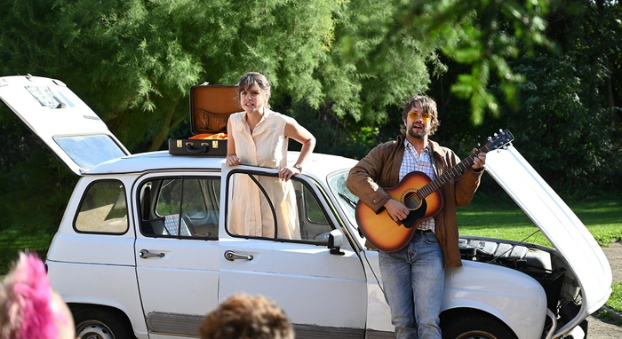 Les Folles Vacances de Martine et Jean-Mi Le grand séchoir - Maison du pays de la noix Vinay