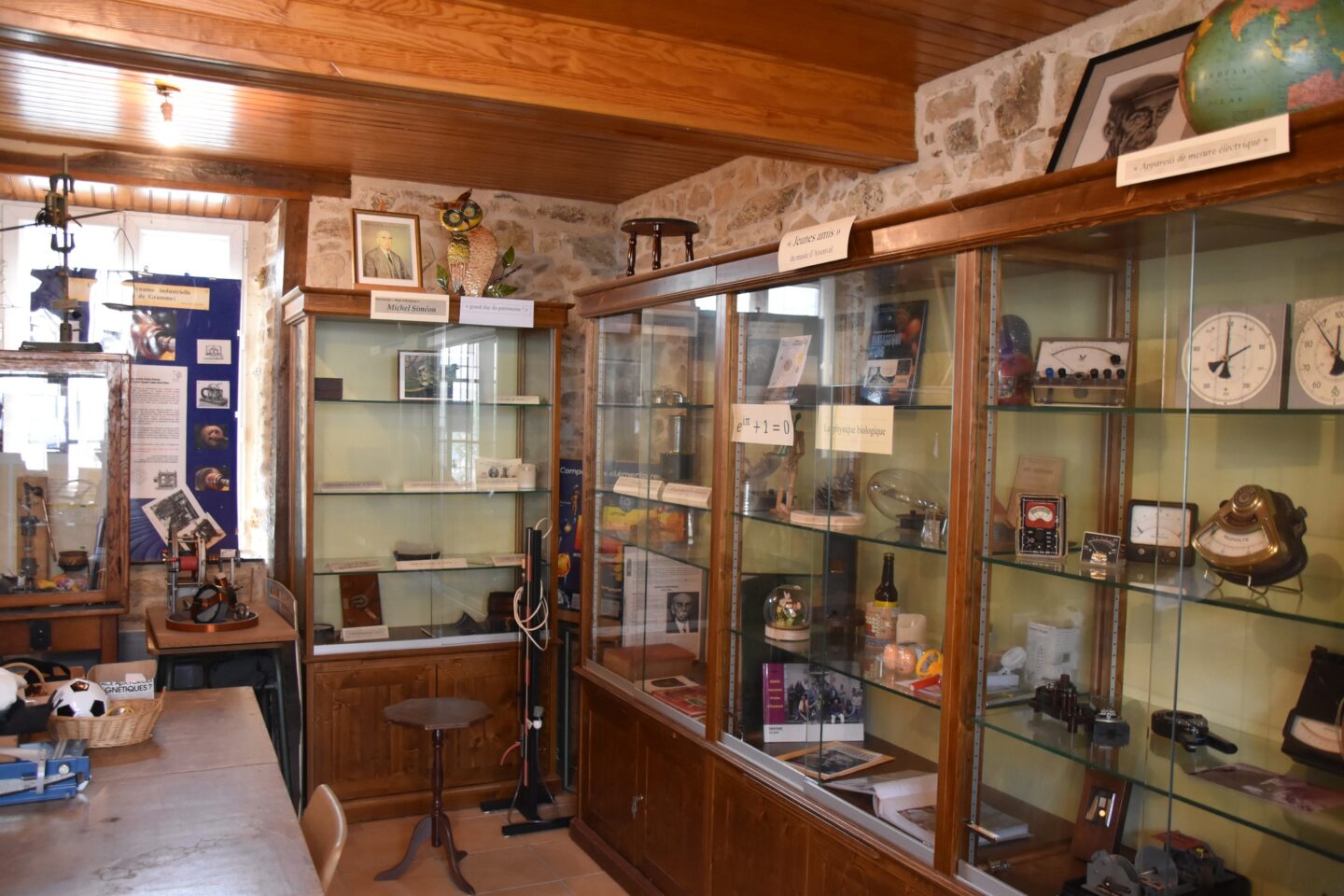 Les jeudis de la science  La Porcherie