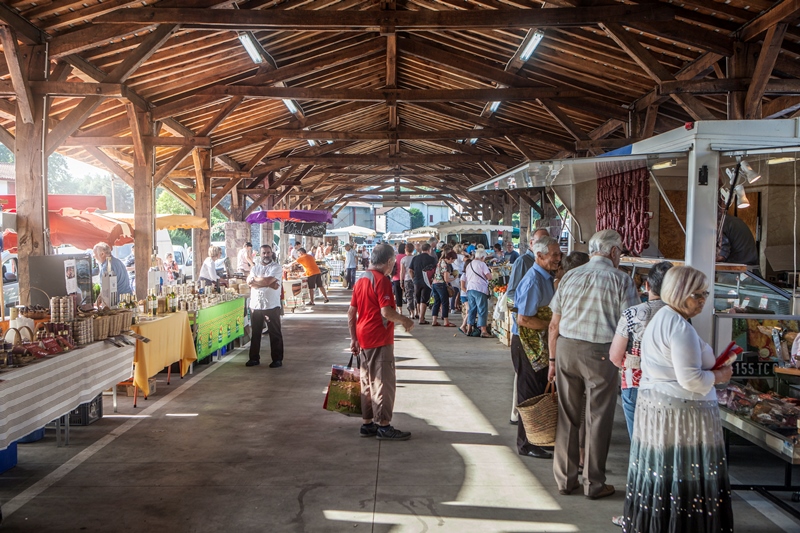 Les jeudis des producteurs et artisans locaux marché Marché couvert Saint-Jean-Pied-de-Port 2026-09-24