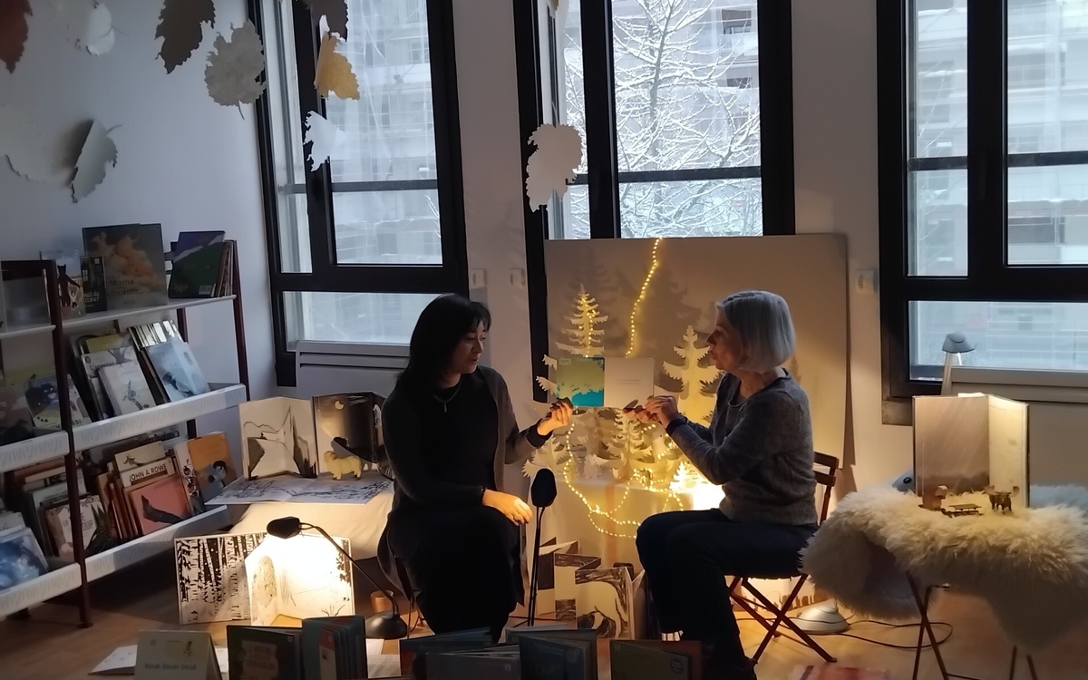 L'heure des histoires Bibliothèque Amélie  Paris