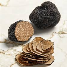 Marché aux truffes d'été Sous la halle Duras 2026-06-29