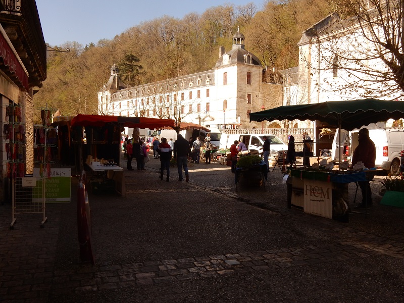 Marché fermier de producteurs Place du marché Brantôme en Périgord 2026-07-07