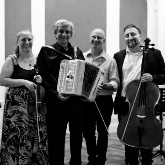 Scène musicale amateur Bibliothèque Pierre Veilletet Bordeaux