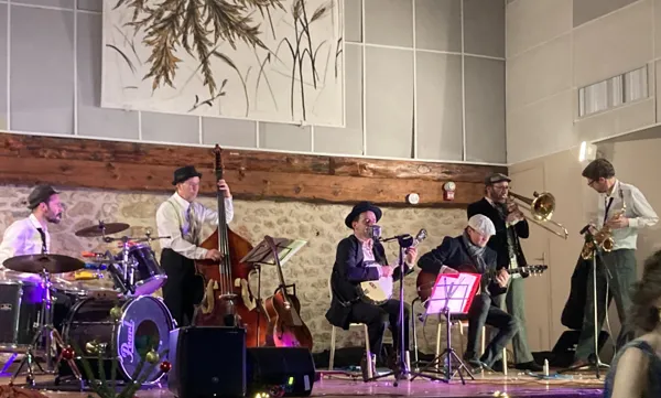 Soirée concert swing La Couvertoirade