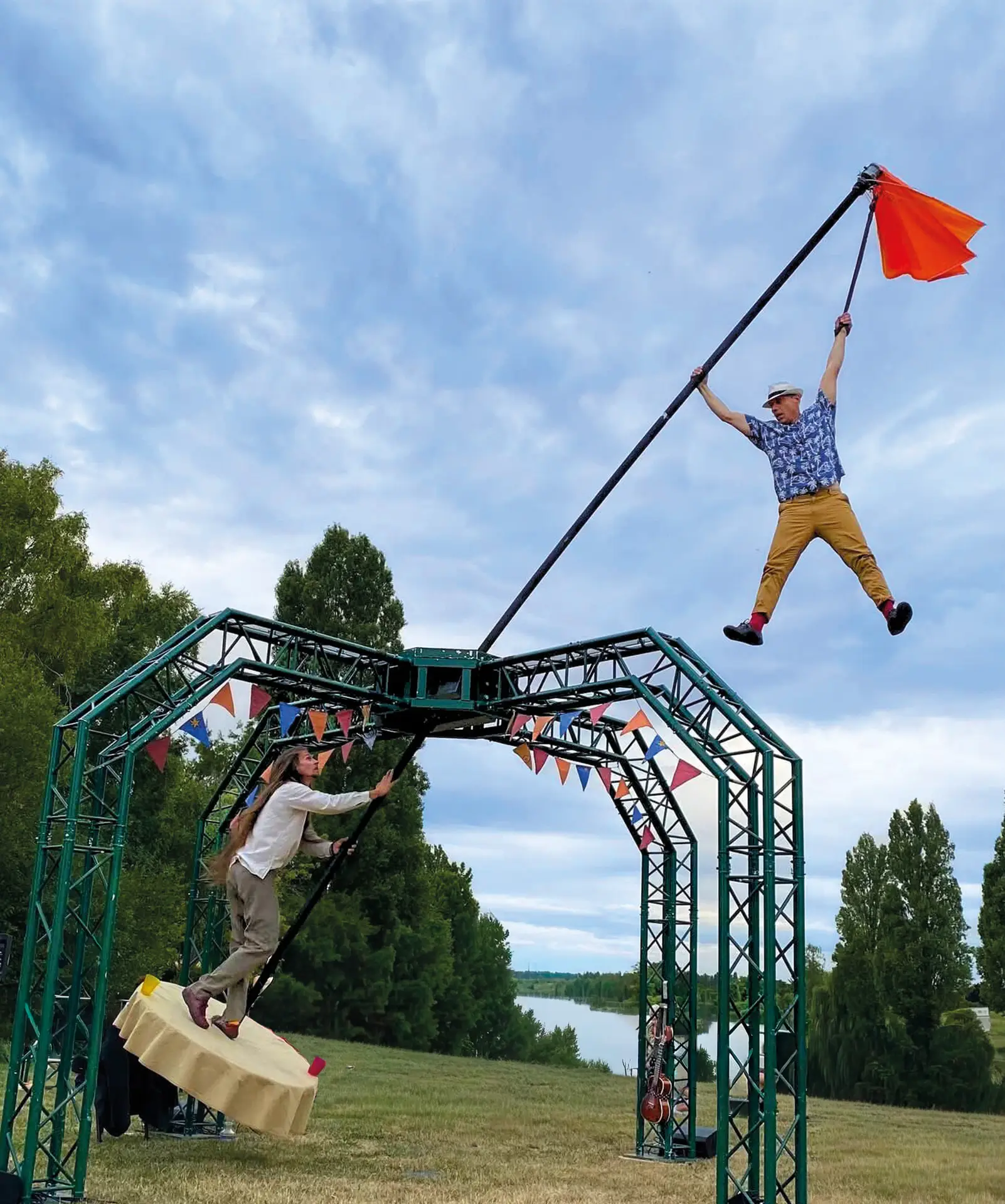 Sortie de résidence Dans l'Obre des Oiseaux Cie Kadavresky 14 Avenue Maréchal de Lattre de Tassigny Saint-Yrieix-la-Perche 2026-04-10