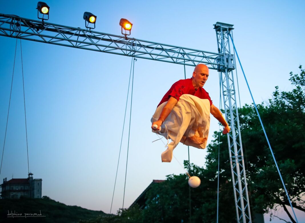Spectacle Famille La valise Cie Ezec Le Floc&rsquo;h  Hendaye