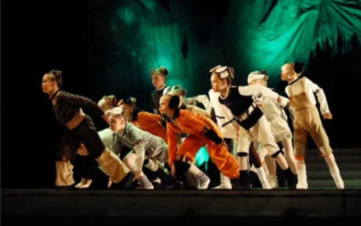 Stage Atelier création scénique 7-10 ans Centre Paris Anim' Point du Jour  PARIS