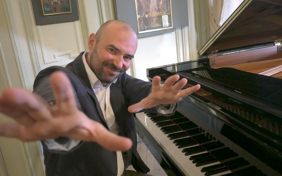 Thomas Duvigneau Invite Alex Terrier Le Son de la Terre  PARIS 05