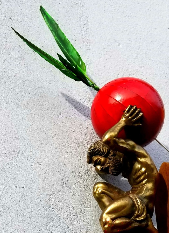 UN MONDE RADI...EUX / Ar Furlukin Le Volume Vern-sur-Seiche