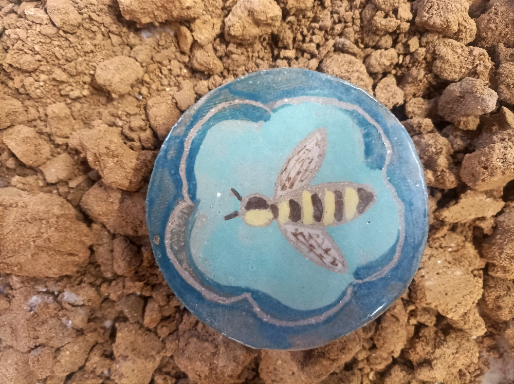 Un mur pour les abeilles sauvages ! Eco-point Maisonnais-sur-Tardoire 2026-07-29