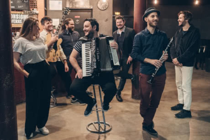 Une Touche d'Optimisme + Les Amis de Brassens à Servian Salle la Parenthèse Servian Servian