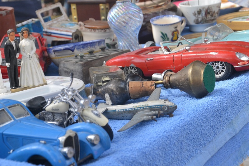 Vide grenier place de l'ancienne gare Payzac 2026-07-05