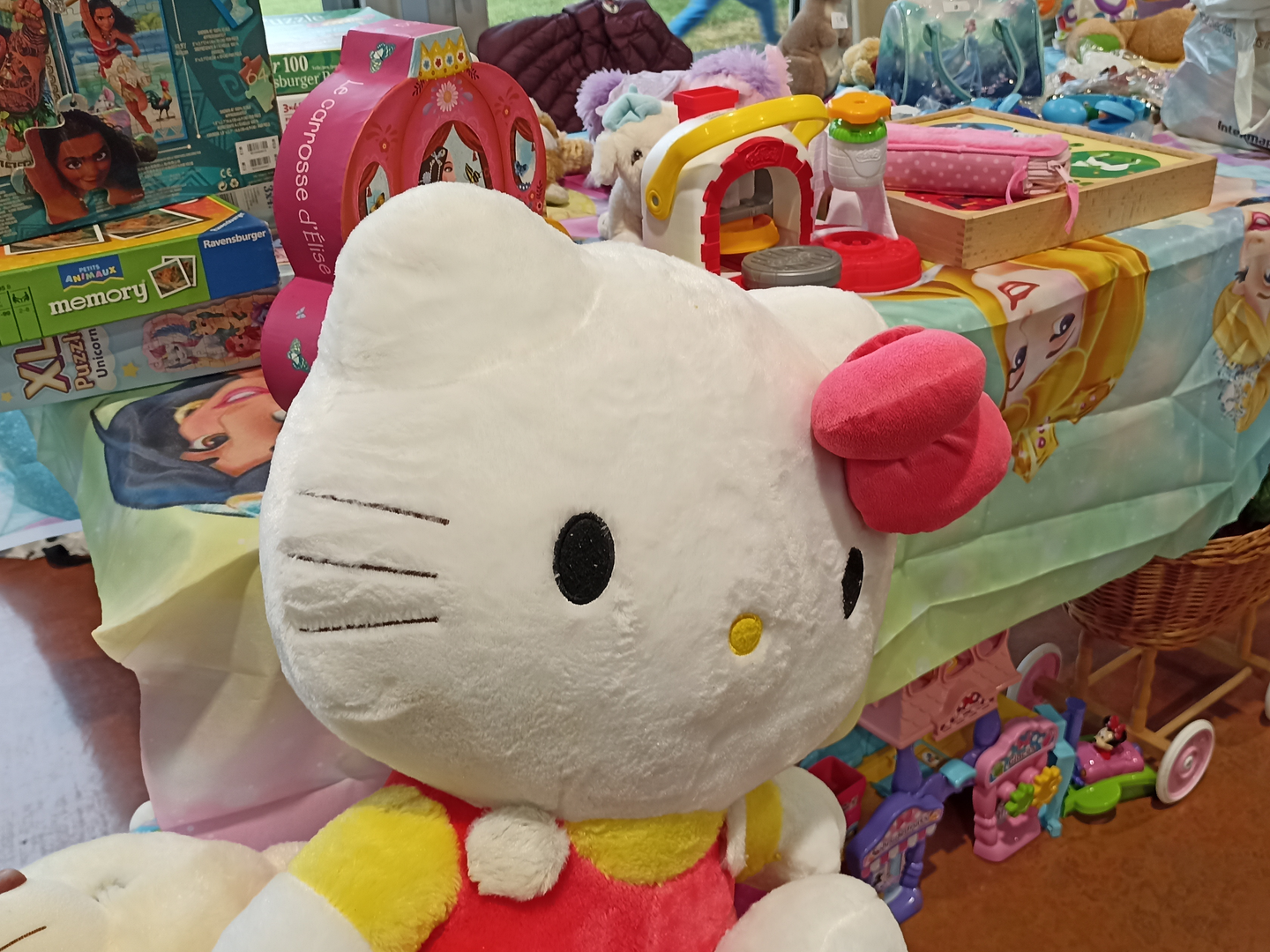 Vide grenier Place Huningue Pontacq 2026-04-26