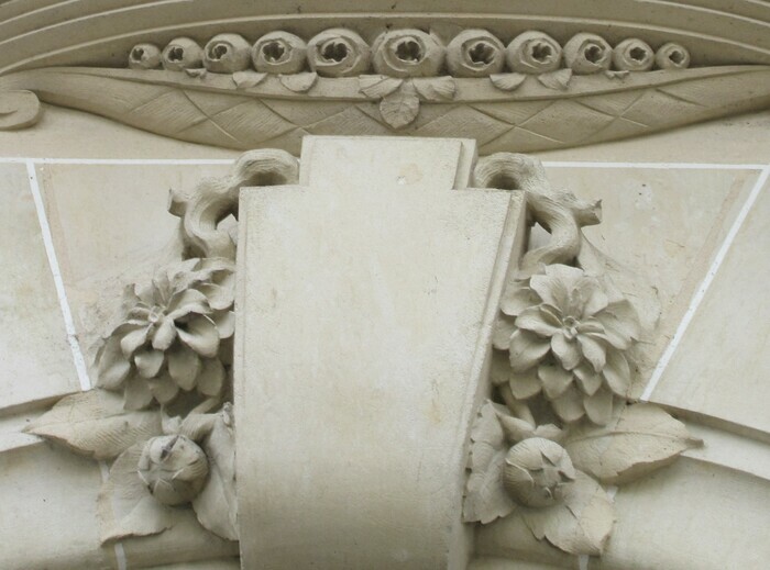 Visite-atelier : Les fleurs de Reims Place Royale Reims