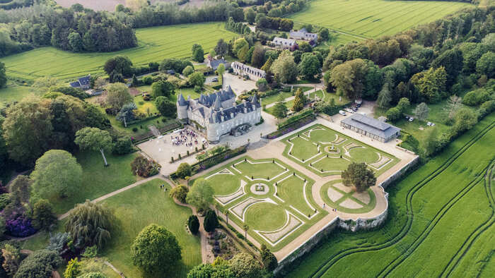 Visite découverte des jardins du Château de Kergrist Château et Parc de Kergrist Ploubezre
